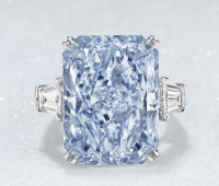 Diamant fancy intense blue byl vydražen za rekordní sumu
