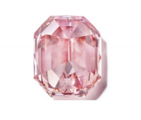 Růžový diamant Pink Legacy se vydražil za více než miliardu